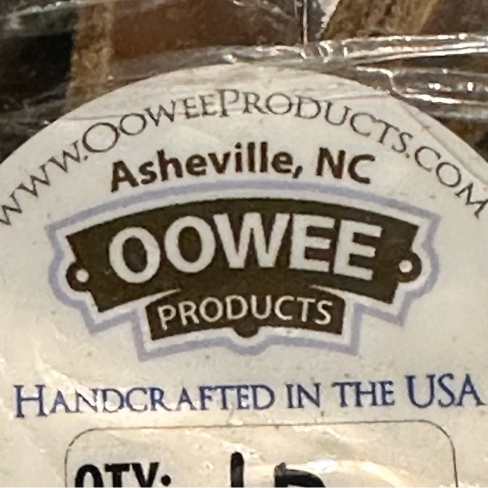 LEATHER CAN HOLDERS lot of 4 Mercedes-Benz Coozie for 12-16 oz cans. NWT - Picture 4 of 7